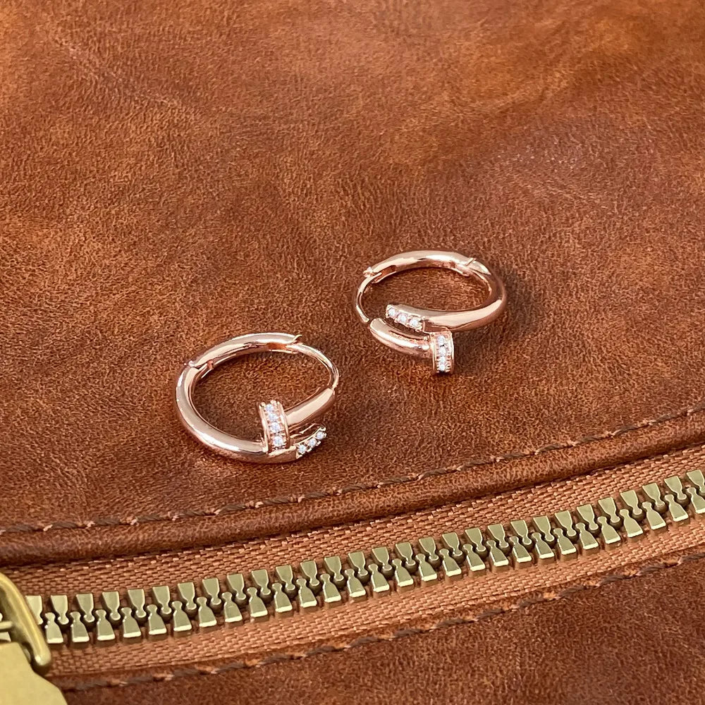 Incrustaciones de circonita (aretes)