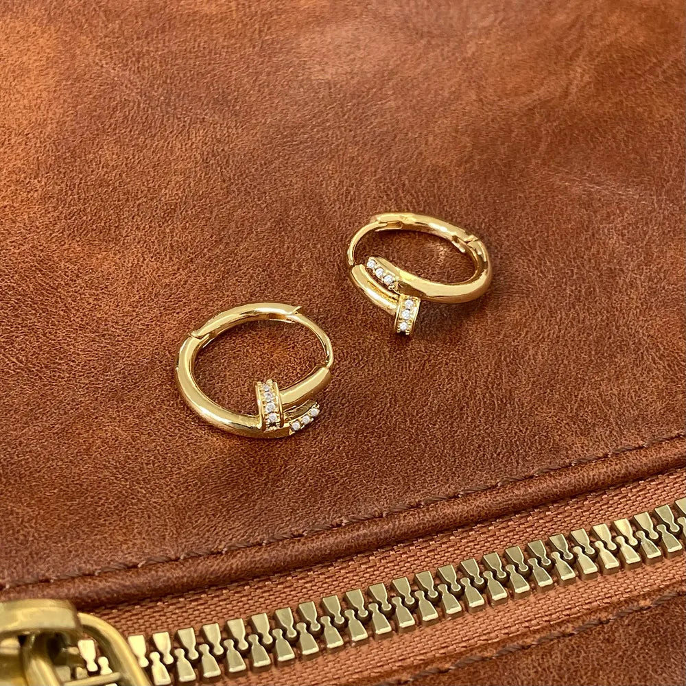 Incrustaciones de circonita (aretes)